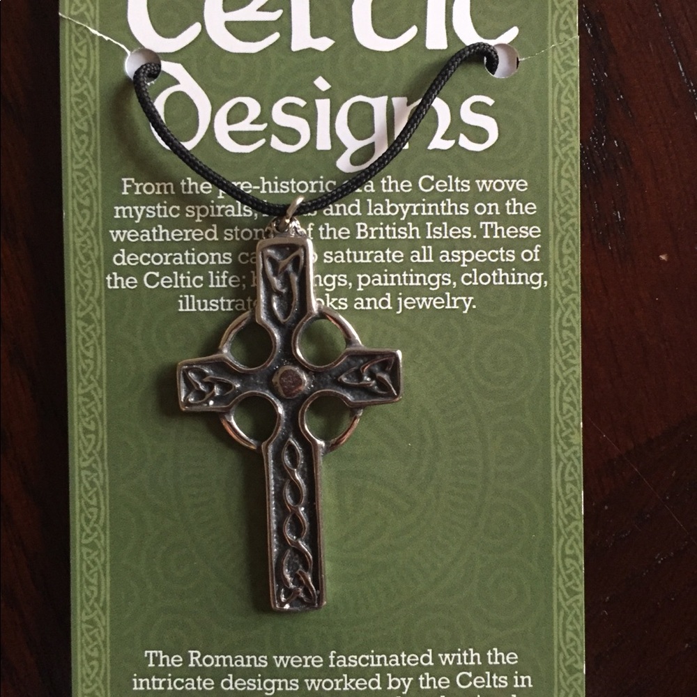 Necklace cross
